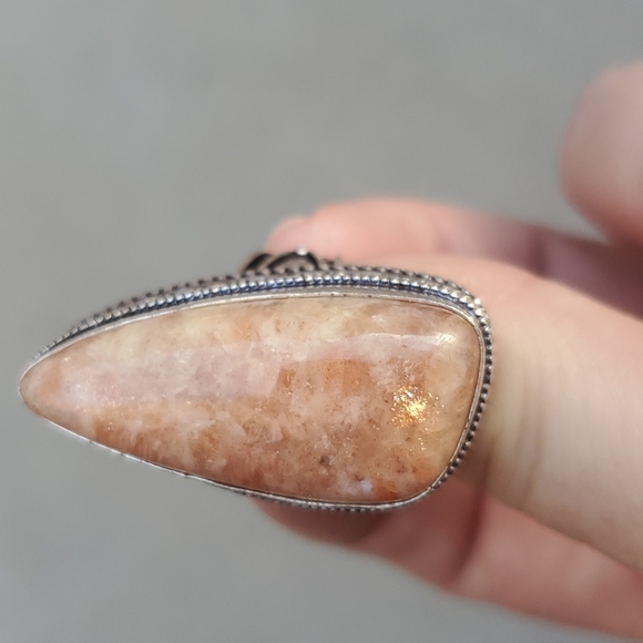 New Oversized Sunstone 925 Silver Statement Ring. - Picture 2 of 15